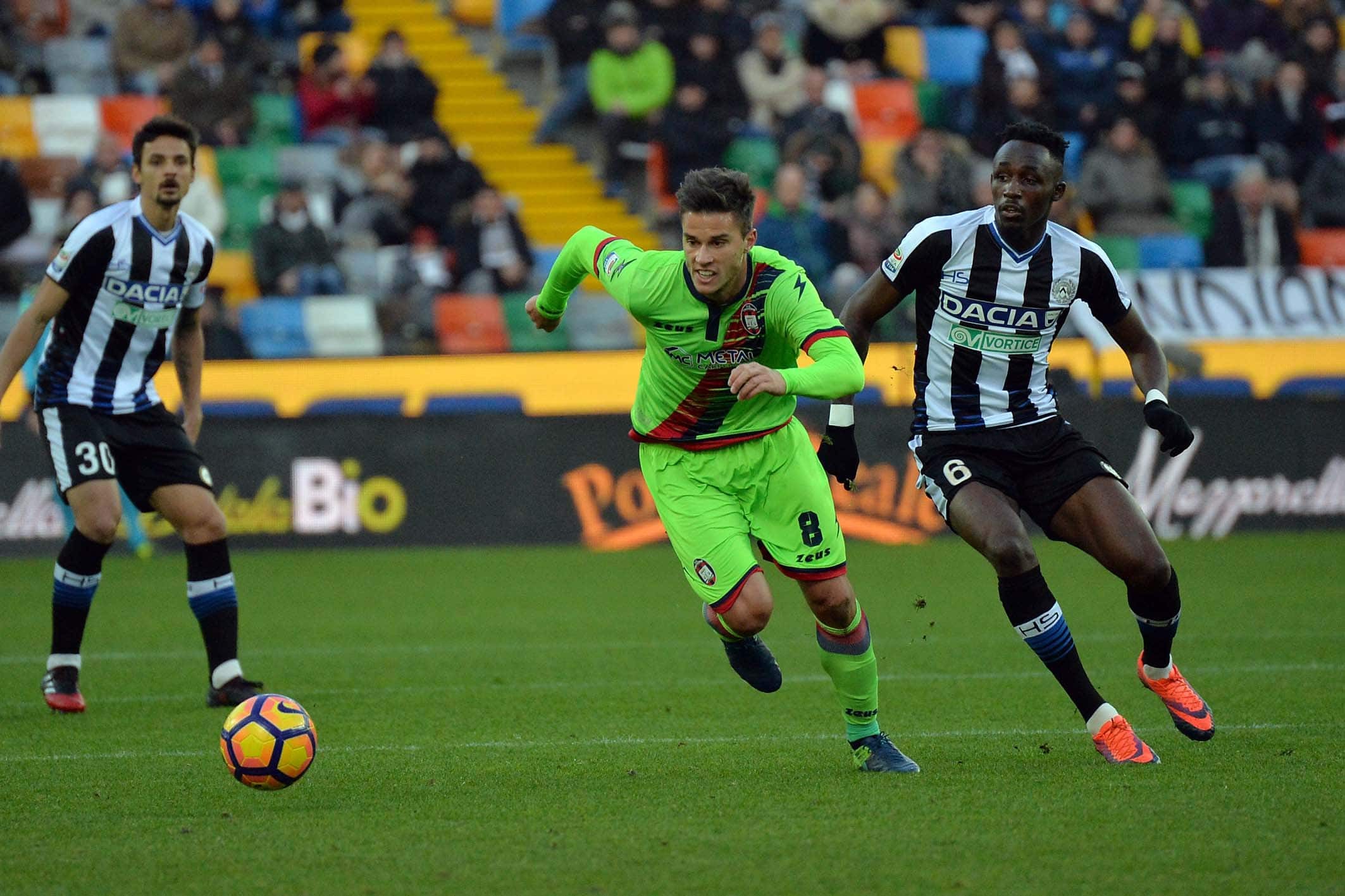 转折点！法兰克福临场应变；意甲冲刺阶段攻防权衡；悬念犹存；临场指挥获称赞 