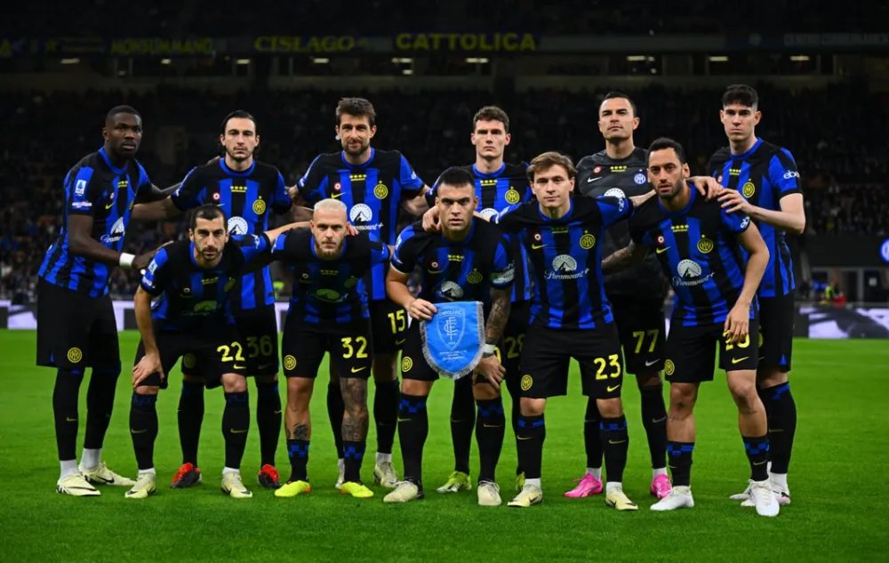 关于国际比赛日国际米兰调整名单以备德国杯,战术微调环节打磨,态度坚定,临场指挥获称赞的信息 关于国际比赛日国际米兰调整名单以备德国杯,战术微调环节打磨,态度坚定,临场指挥获称赞的信息