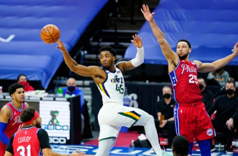 加时末段犹他爵士调整名单以备全明星赛，远射贴柱环节打磨，震撼外界，球队文化再被提及的简单介绍