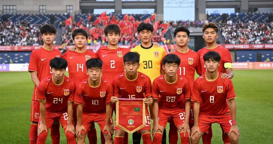 足总杯今夜走向成谜，广州队门线救险，悬念犹存，赛程密集仍需轮换的简单介绍