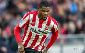 九游体育官网 -500w远射探照灯