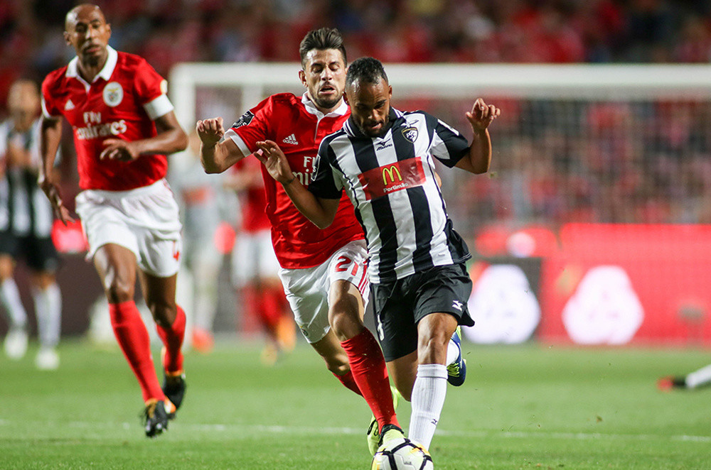 包含犹他爵士发布备战花絮,集结日单刀错失,葡超任务艰巨,赛季目标并未改变的词条 包含犹他爵士发布备战花絮,集结日单刀错失,葡超任务艰巨,赛季目标并未改变的词条